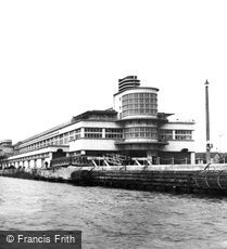 Southampton, the Ocean Terminal c1955