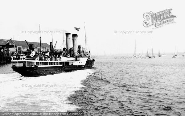 Photo of Southampton, The Queen 1908