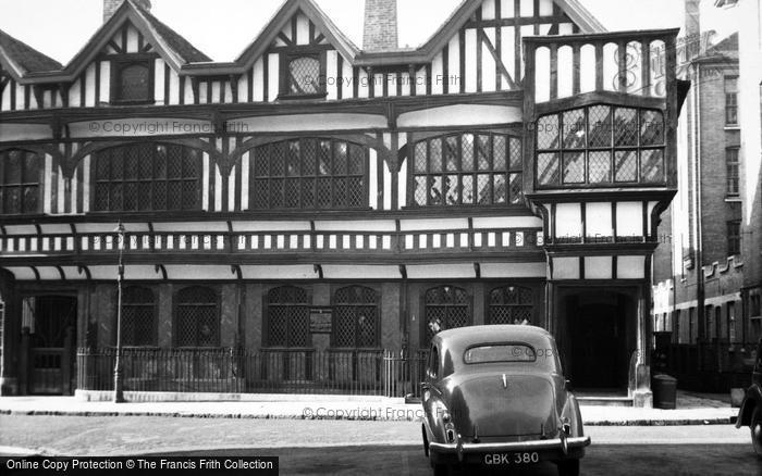 Photo of Southampton, Tudor House 1959