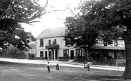 Children Outside The Hand And Sceptre Hotel 1896, Southborough