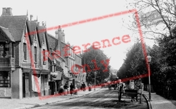 London Road 1900, Southborough