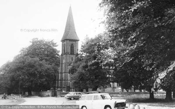Photo of Southborough, St Peter's Church c.1960