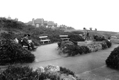 1922, Southbourne