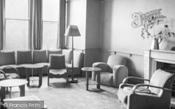 The Lounge, Foxholes c.1950, Southbourne