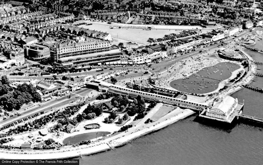 Southend-on-Sea, Aerial View c1955