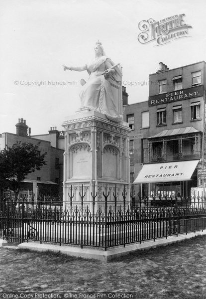 Photo of Southend On Sea, Statue Of Queen Victoria 1898