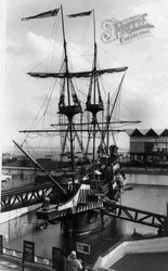 The Golden Hind c.1960, Southend-on-Sea