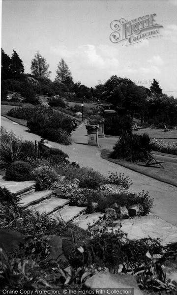Photo of Southend On Sea, Undercliff Gardens c.1960