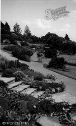 Undercliff Gardens c.1960, Southend-on-Sea