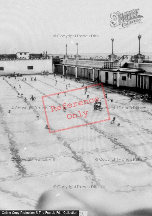 Photo of Southend On Sea, Westcliff On Sea, Swimming Pool c.1950