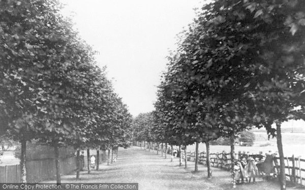 Photo of Southfields, Sutherland Grove c.1900