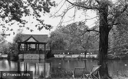 Bandstand, Broomfield Park c.1955, Southgate