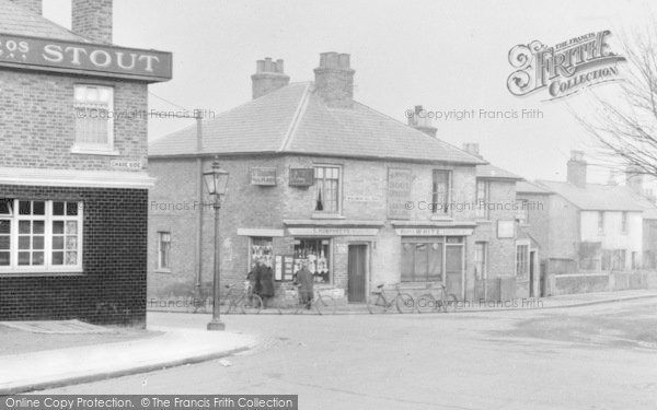 Photo of Southgate, Chase Side c.1930