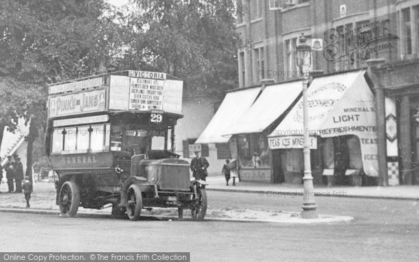 Photo of Southgate, Green, A Bus c.1925