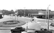 The Circus c.1960, Southgate
