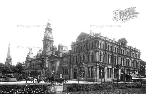 Photo of Southport, Cambridge Hall, Art Gallery, Library And Bank 1891
