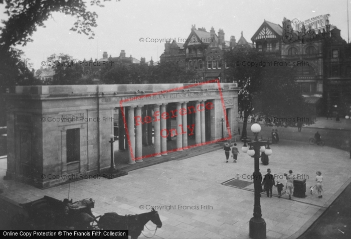 Photo of Southport, Colonnade War Memorial 1924