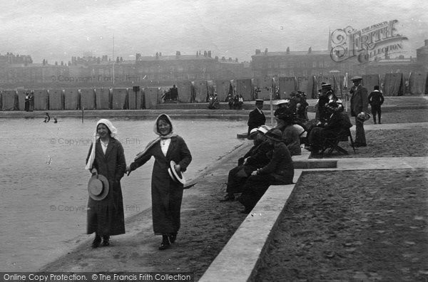 Photo of Southport, Ladies At The Bathing Pool 1914