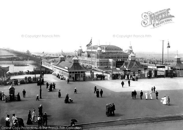 Photo of Southport, The Pier And Pavilion 1913