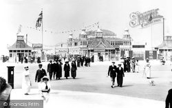 The Pier Entrance 1913, Southport