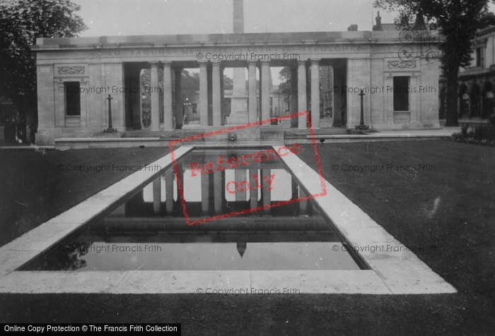 Photo of Southport, War Memorial 1924