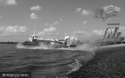 A Hovercraft On The Seafront 2005, Southsea