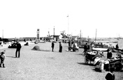The Beach 1892, Southsea