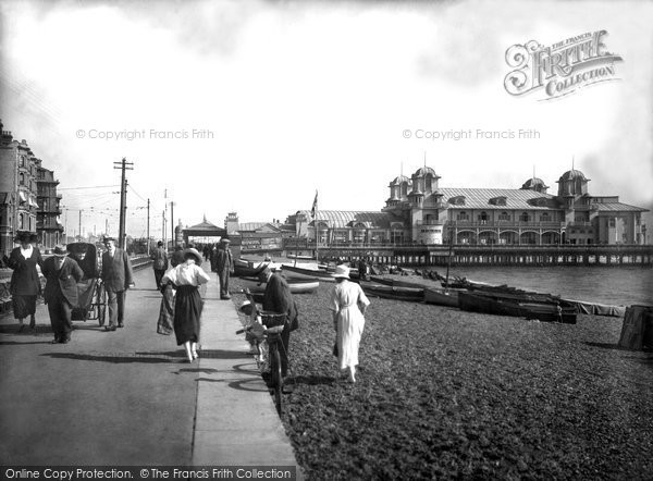 Photo of Southsea, The Pier 1921