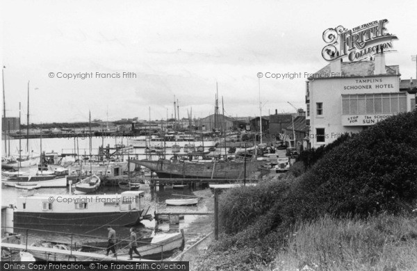 Photo of Southwick, Schooner Hotel And Waterfront c.1950