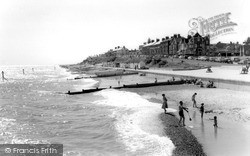 Beach c.1960, Southwold