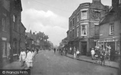 High Street 1919, Southwold