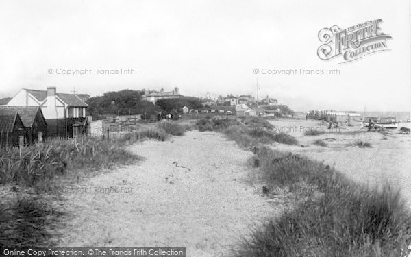 Photo of Southwold, South Beach 1925