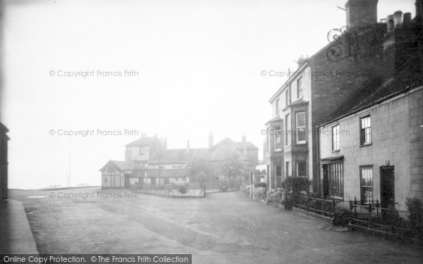Photo of Southwold, St James Green 1933