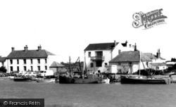 The Harbour Inn c.1960, Southwold
