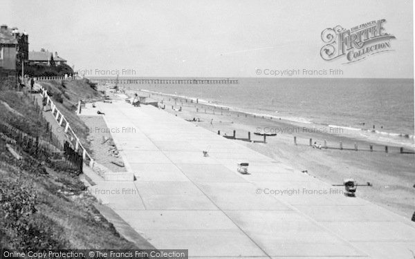 Photo of Southwold, The Promenade c.1950