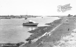 The River c.1960, Southwold
