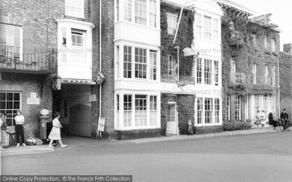 Photo of Southwold, The Swan Hotel c.1960