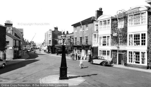 Photo of Southwold, Town Hall And High Street c.1960