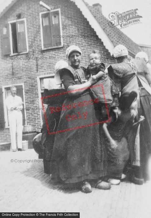 Photo of Spakenburg, Mother And A Baby c.1930