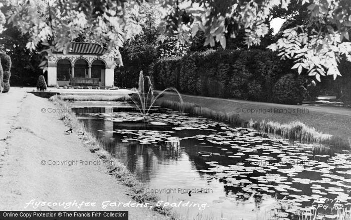 Photo of Spalding, Ayscoughfee Gardens c.1955