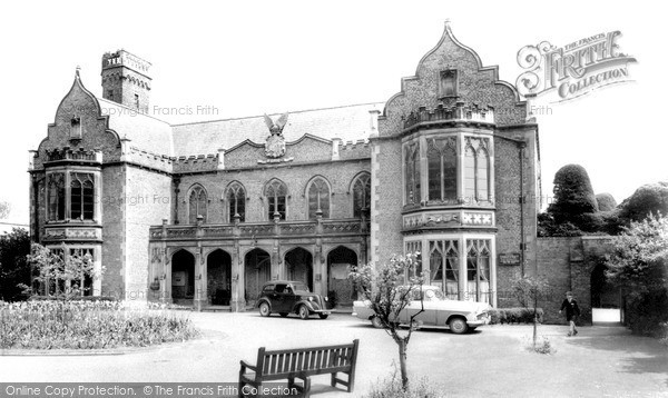 Photo of Spalding, Ayscoughfee Hall c.1960