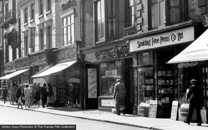 Photo of Spalding, Chain Stores, Hall Place 1950