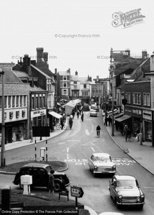 Photo of Spalding, Hall Place c.1960