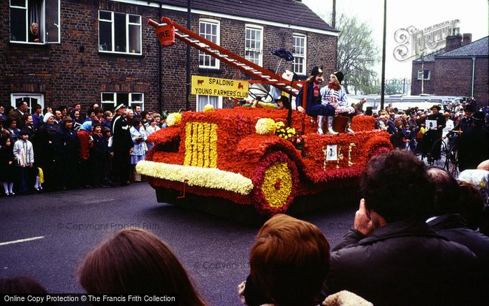 Photo of Spalding, The Flower Parade 1978
