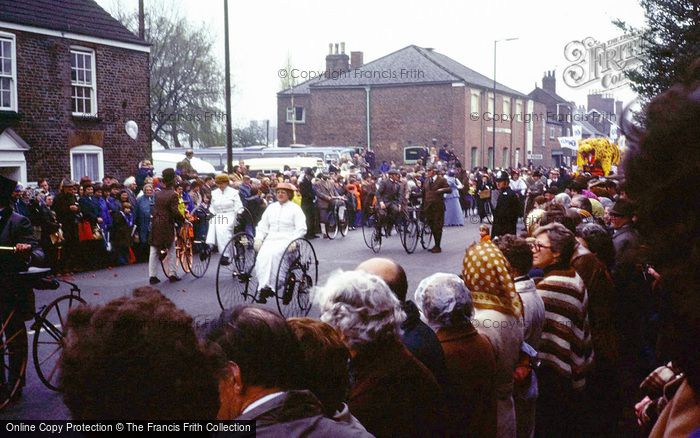 Photo of Spalding, The Flower Parade 1978