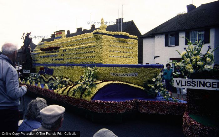 Photo of Spalding, The Flower Parade 1989