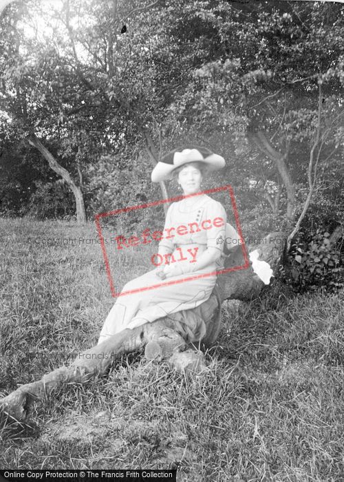 Photo of A Fashionable Lady c.1912