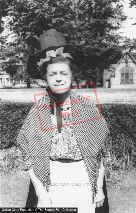 Photo of A Welsh Lady In Original Welsh Costume c.1960