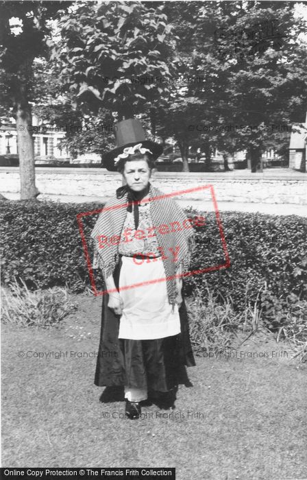 Photo of A Welsh Lady In Original Welsh Costume c.1960
