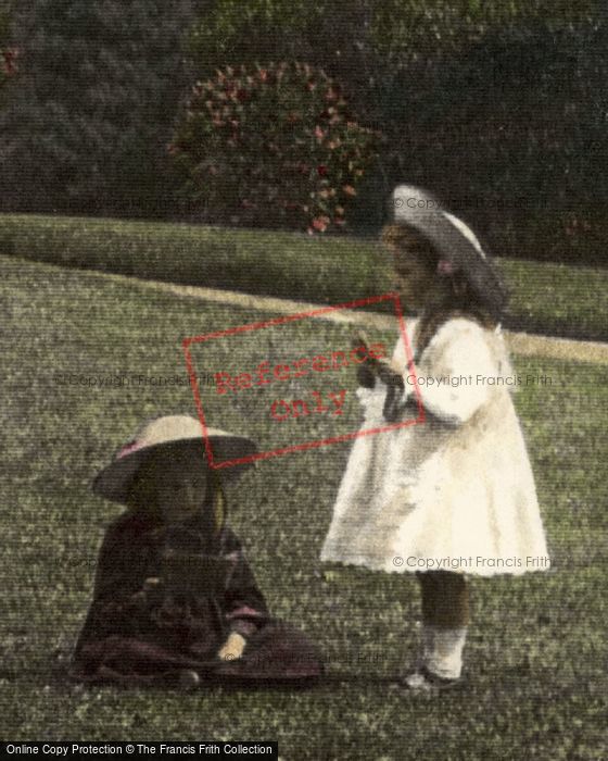 Photo of Children 1906